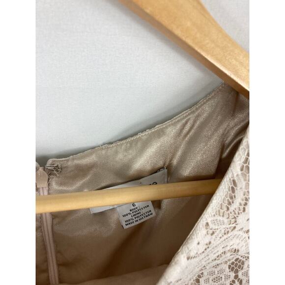NWT Liz Claiborne Lace Overlay Fit Flare Dress Ivory White Size 6 - Picture 5 of 7